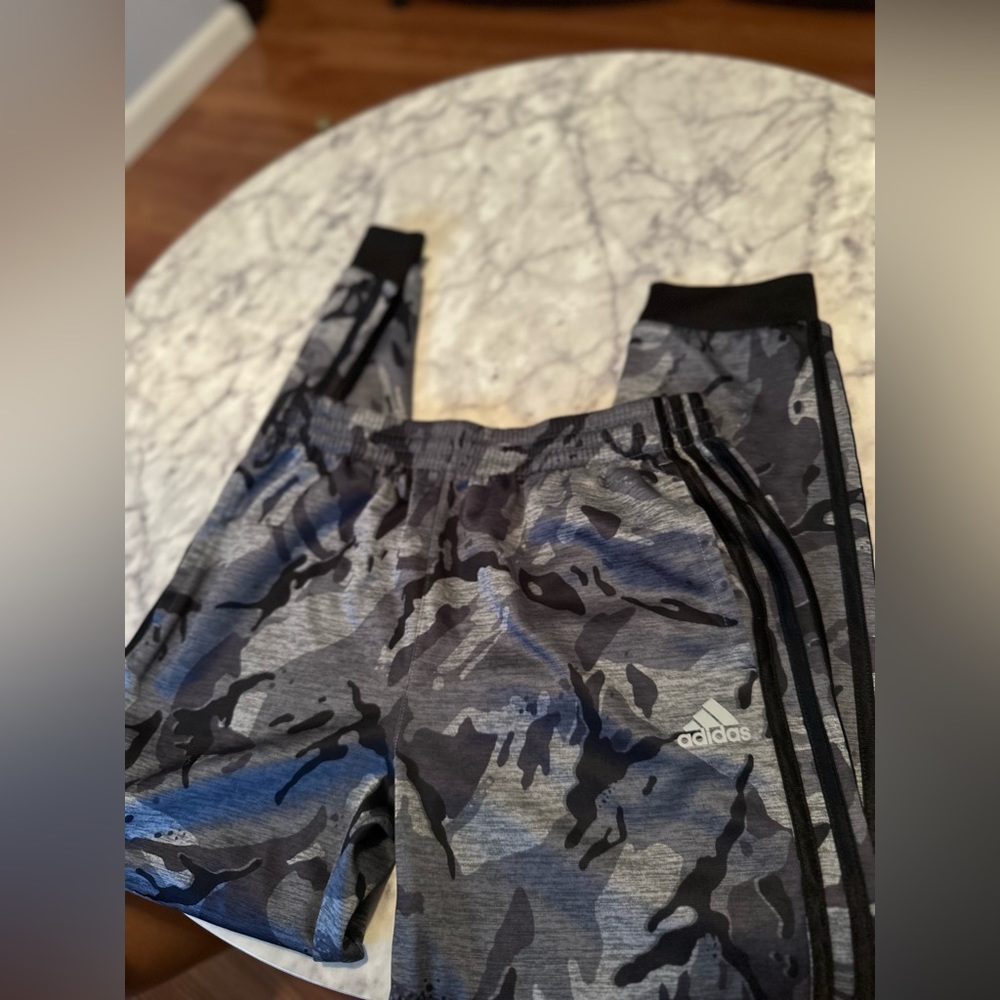 super comfy camo sweats